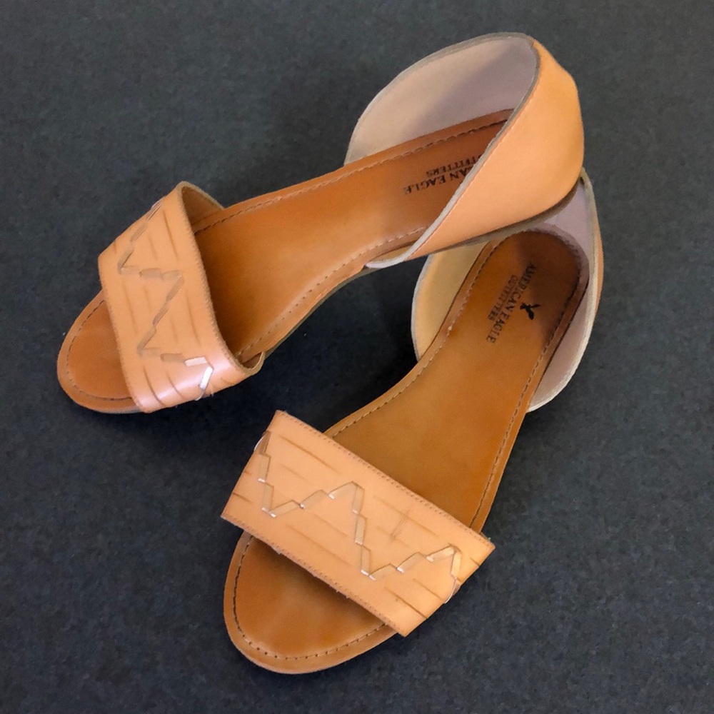 American eagle sandals